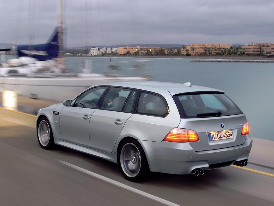  BMW M5 Touring 2007 года  (фото 49 из 56)